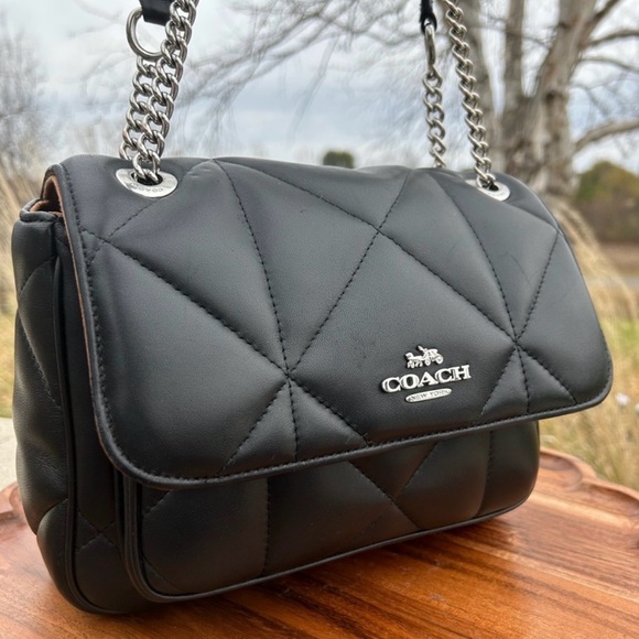 Coach Klare 25 Black Puffy Diamond Quilted Crossbody Black Quilted Crossbody Bag - Picture 4 of 11